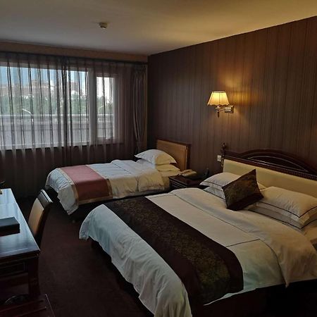 Beijing Commercial Business Hotel Экстерьер фото