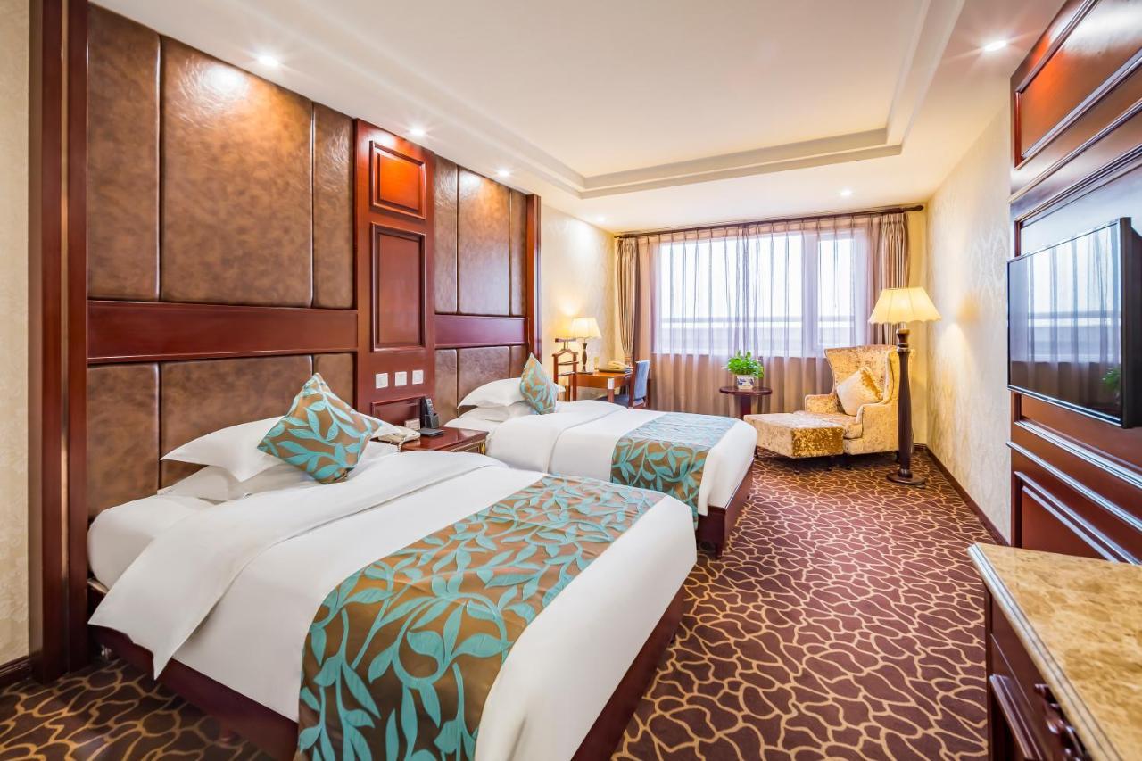 Beijing Commercial Business Hotel Экстерьер фото