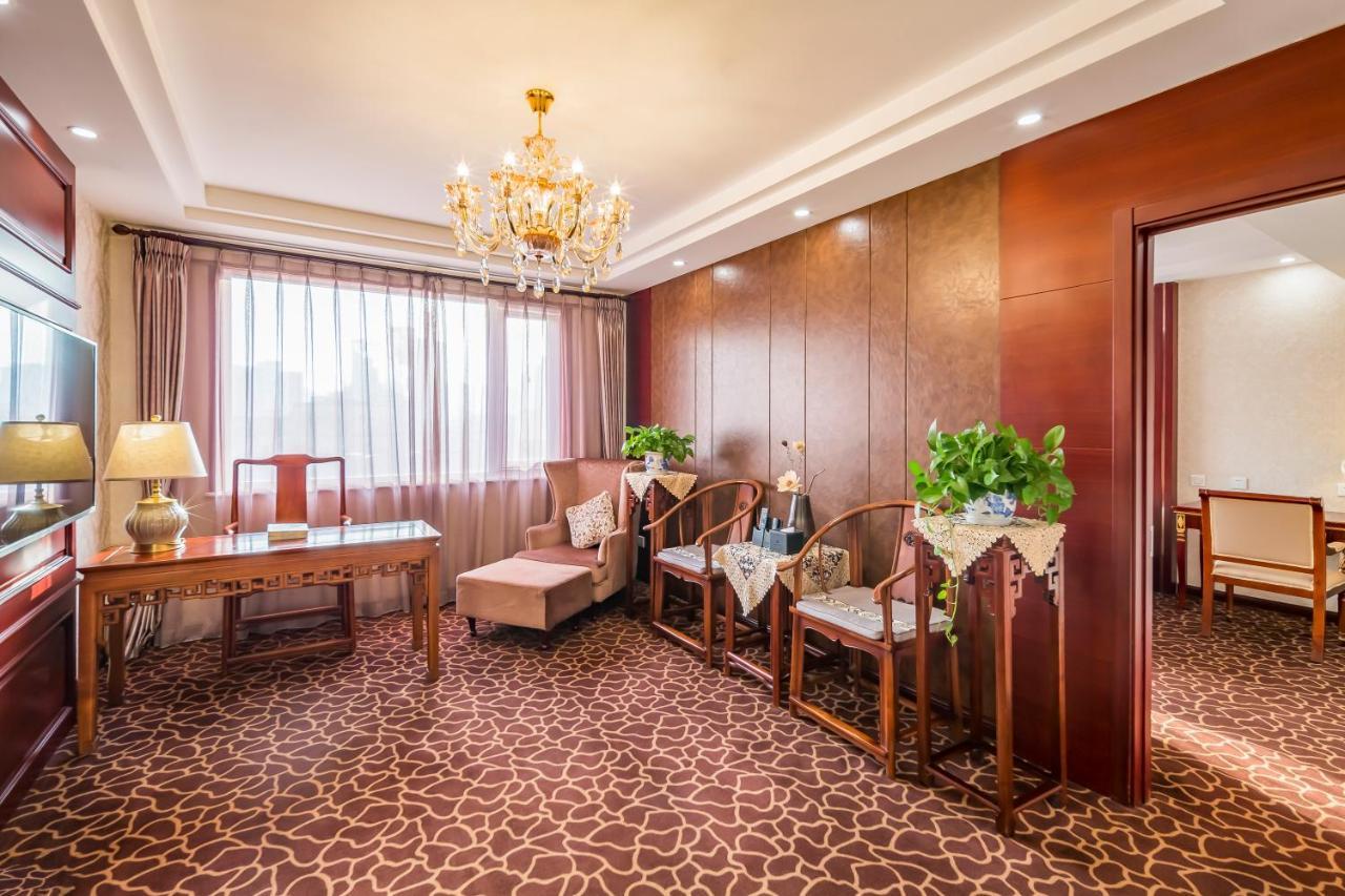 Beijing Commercial Business Hotel Экстерьер фото