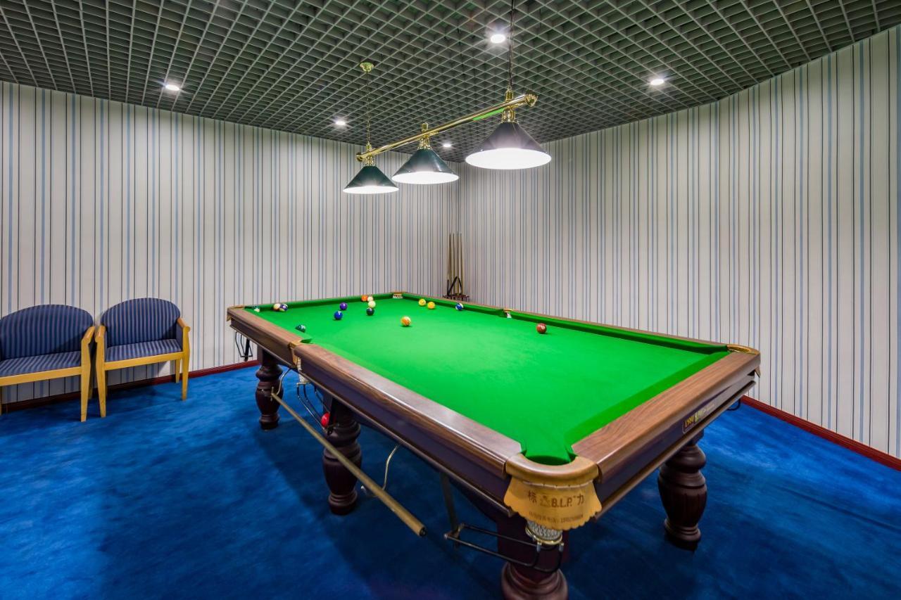 Beijing Commercial Business Hotel Экстерьер фото