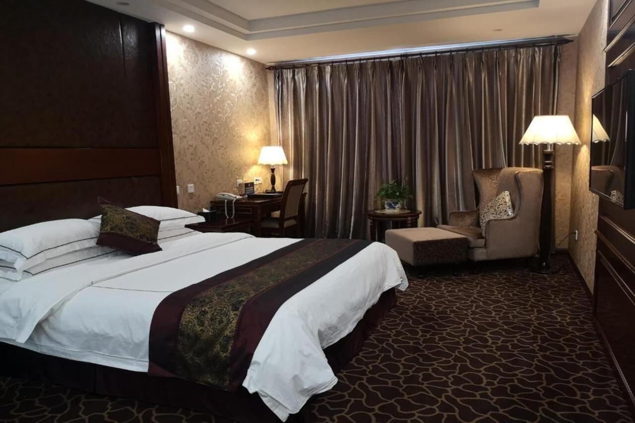 Beijing Commercial Business Hotel Экстерьер фото