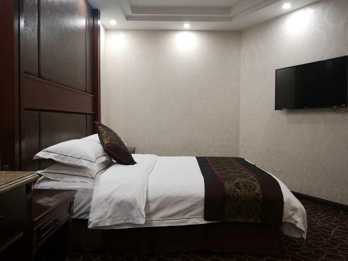 Beijing Commercial Business Hotel Экстерьер фото