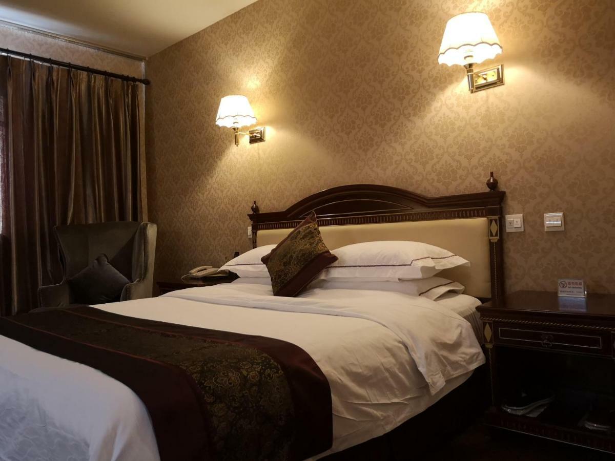 Beijing Commercial Business Hotel Экстерьер фото